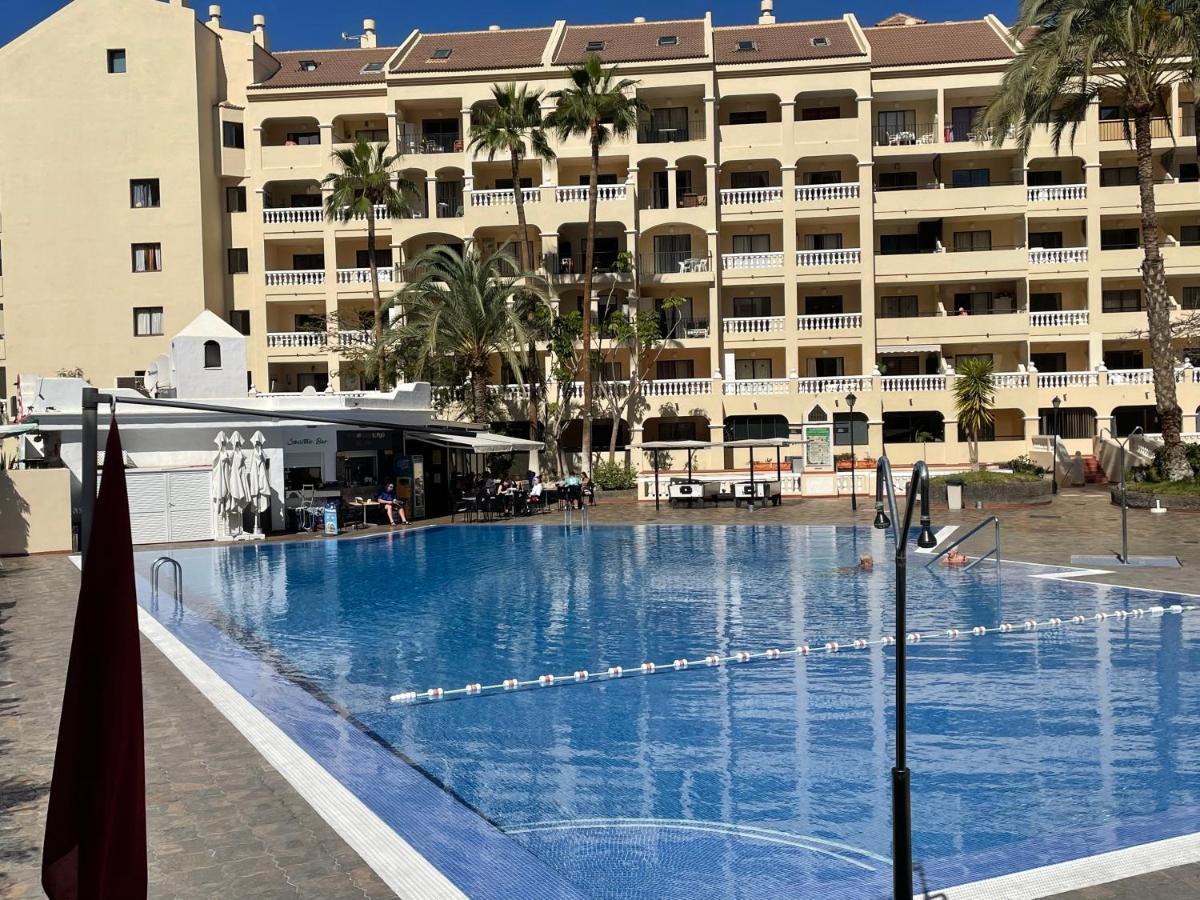 Castle Harbour Los Cristianos Beautiful Studio With Pool View ภายนอก รูปภาพ